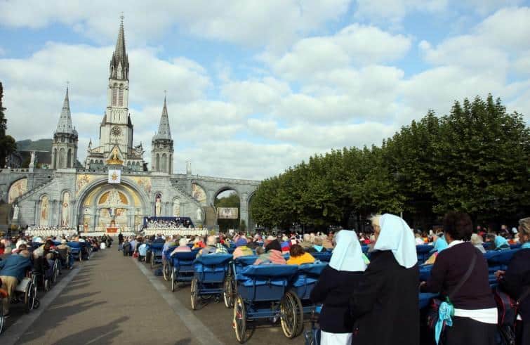 pellegrinaggio Lourdes