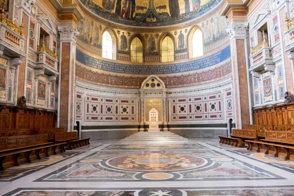 Basilica di San Giovanni in Laterano interni