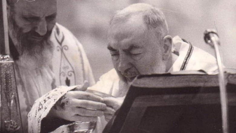 Le 12 profezie di Padre Pio